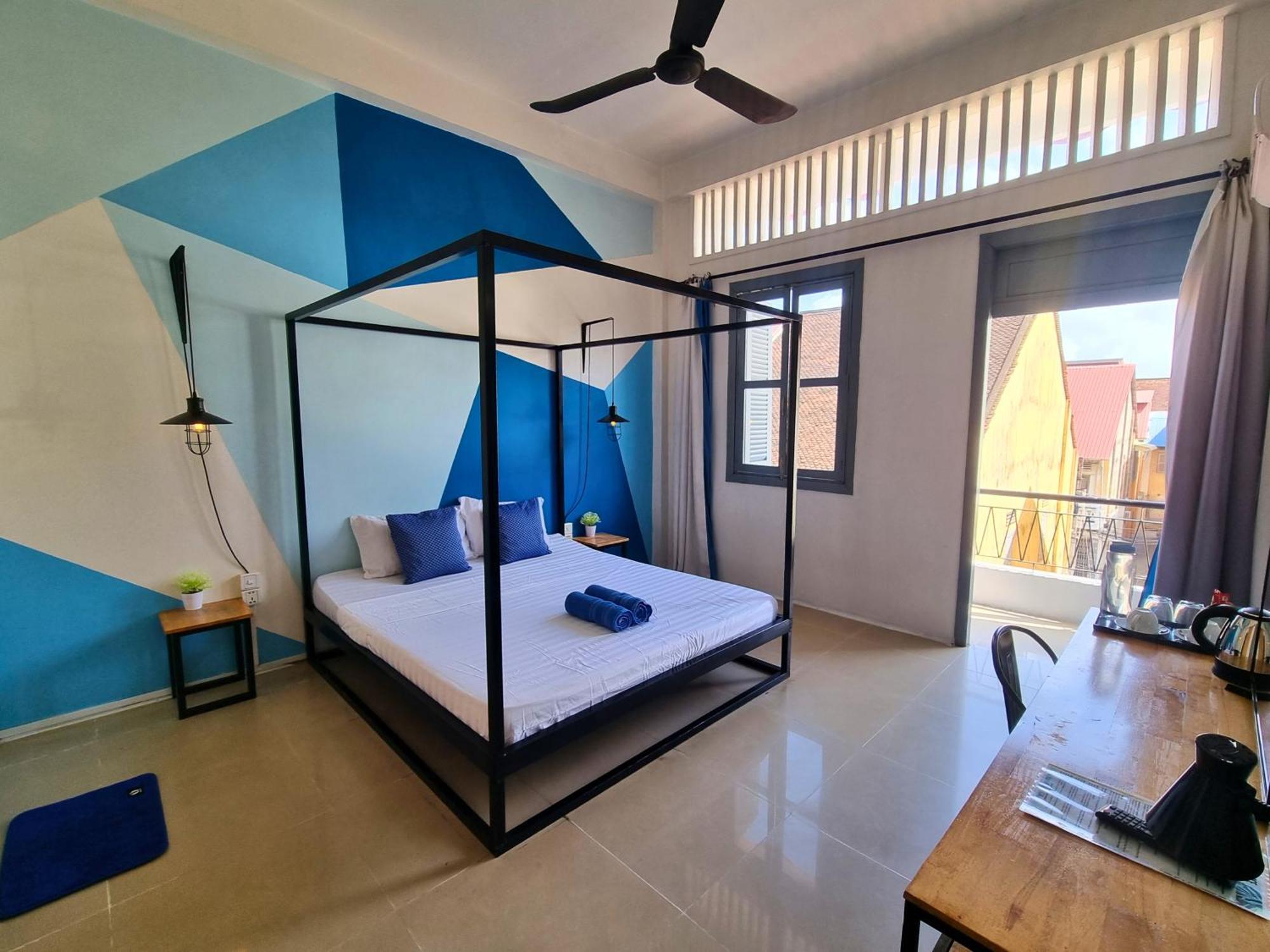 The Place Hostel 바탐방 외부 사진